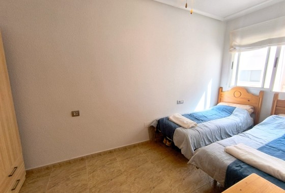 Venta - Apartamento / Piso -
Orihuela