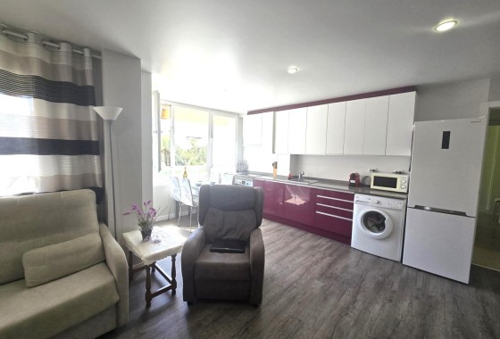 Herverkoop - Appartement / Flat -
Torrevieja - Playa del Cura