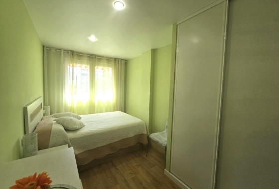 Herverkoop - Appartement / Flat -
Torrevieja - Playa del Cura