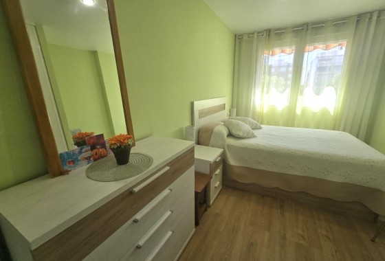 Herverkoop - Appartement / Flat -
Torrevieja - Playa del Cura