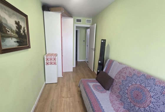 Herverkoop - Appartement / Flat -
Torrevieja - Playa del Cura