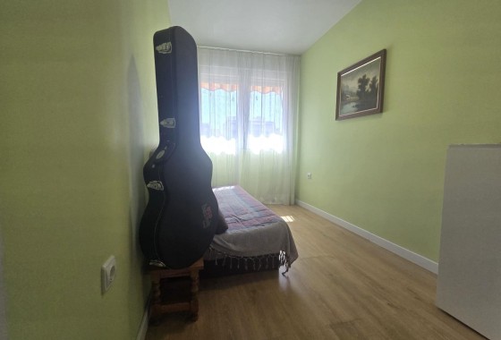 Herverkoop - Appartement / Flat -
Torrevieja - Playa del Cura