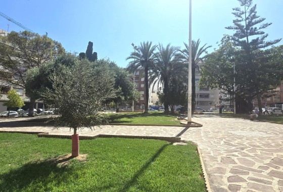 Herverkoop - Appartement / Flat -
Torrevieja - Playa del Cura