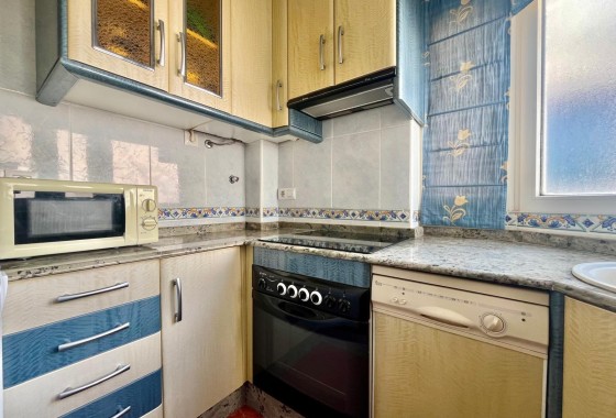 Sprzedaż - Apartament / Mieszkanie -
Torrevieja