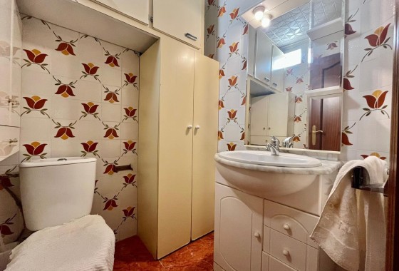 Sprzedaż - Apartament / Mieszkanie -
Torrevieja