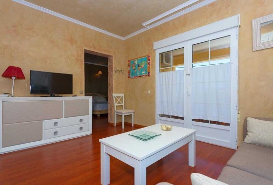 Herverkoop - Vrijstaande Villa -
Orihuela Costa