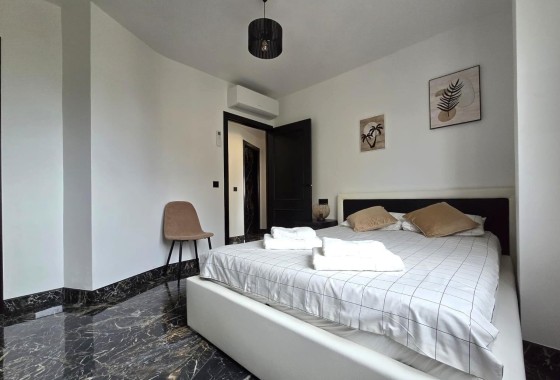 Herverkoop - Appartement / Flat -
Torrevieja - Los Frutales