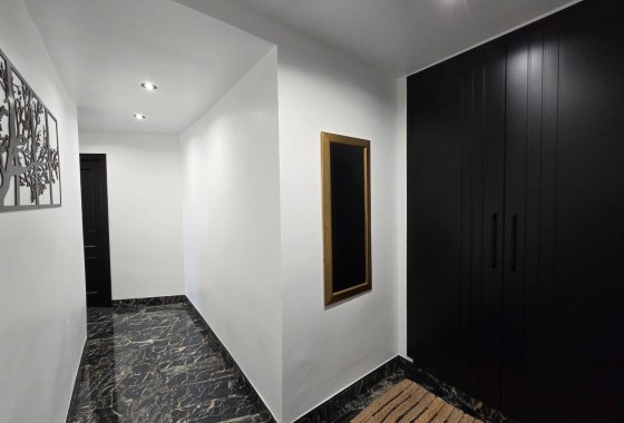 Herverkoop - Appartement / Flat -
Torrevieja - Los Frutales
