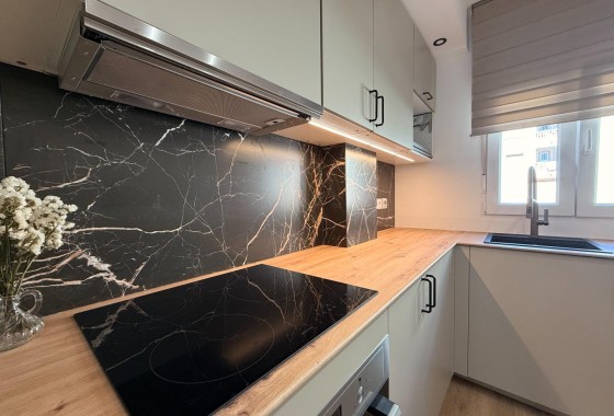 Herverkoop - Appartement / Flat -
Torrevieja - Curva del Palangre