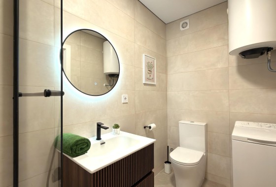 Herverkoop - Appartement / Flat -
Torrevieja - Curva del Palangre