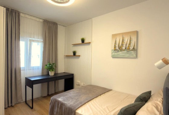 Herverkoop - Appartement / Flat -
Torrevieja - Curva del Palangre