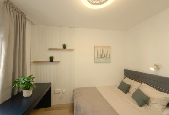 Herverkoop - Appartement / Flat -
Torrevieja - Curva del Palangre