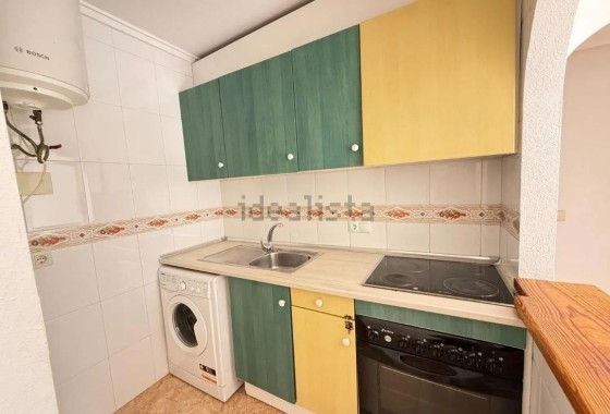 Herverkoop - Appartement / Flat -
Torrevieja - El molino