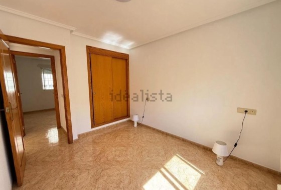 Herverkoop - Appartement / Flat -
Torrevieja - El molino