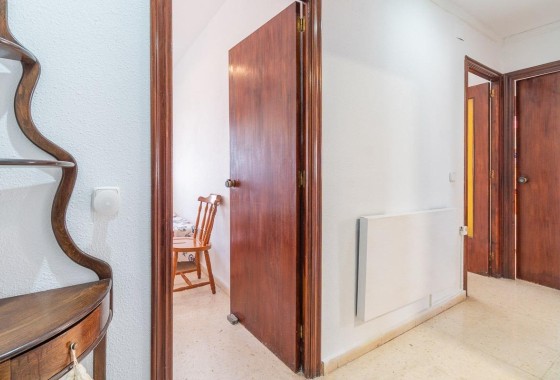 Sprzedaż - Apartament / Mieszkanie -
Torrevieja - Curva del Palangre