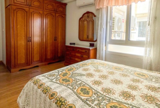 Wiederverkauf - Wohnung / Apartment -
Torrevieja - El Acequión - Los Náufragos