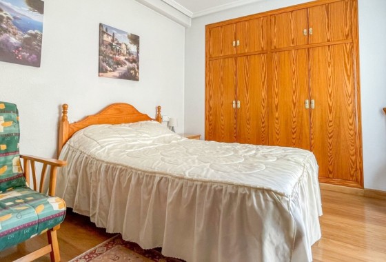 Wiederverkauf - Wohnung / Apartment -
Torrevieja - El Acequión - Los Náufragos