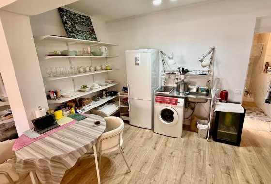 Sprzedaż - Apartament / Mieszkanie -
Torrevieja