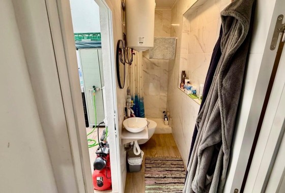 Sprzedaż - Apartament / Mieszkanie -
Torrevieja