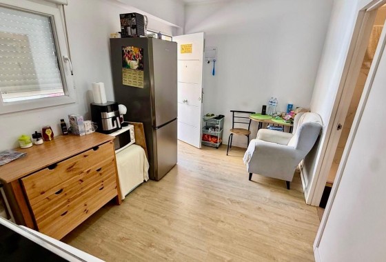 Sprzedaż - Apartament / Mieszkanie -
Torrevieja