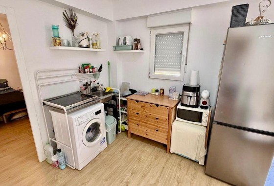 Sprzedaż - Apartament / Mieszkanie -
Torrevieja