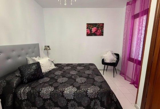 Herverkoop - Appartement / Flat -
Torrevieja - Torreblanca