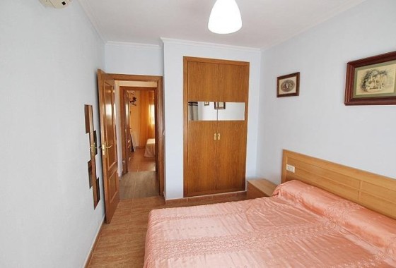Herverkoop - Appartement / Flat -
Guardamar del Segura - 03140