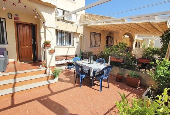 Herverkoop - Appartement / Flat -
Guardamar del Segura - 03140