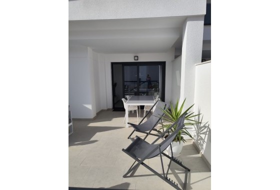 Herverkoop - Appartement / Flat -
Pilar de la Horadada - El Mojón
