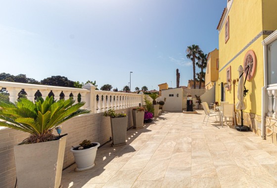 Wiederverkauf - Reihenhaus -
Orihuela Costa - La Regia