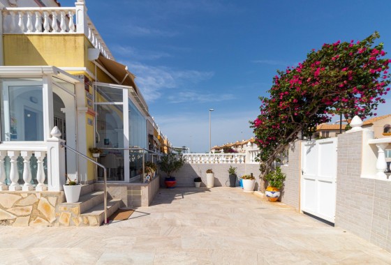 Wiederverkauf - Reihenhaus -
Orihuela Costa - La Regia