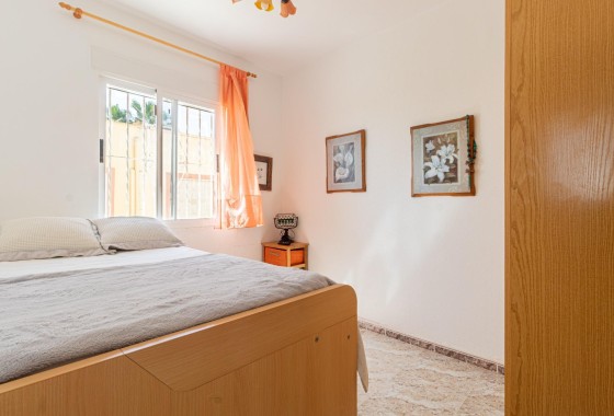Wiederverkauf - Reihenhaus -
Orihuela Costa - La Regia