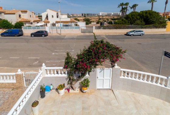 Wiederverkauf - Reihenhaus -
Orihuela Costa - La Regia