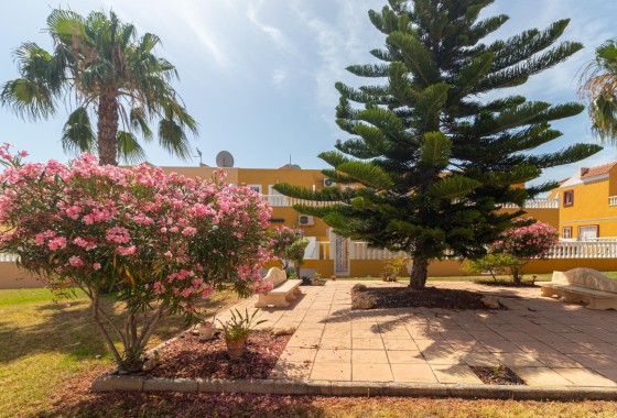 Wiederverkauf - Reihenhaus -
Orihuela Costa - La Regia