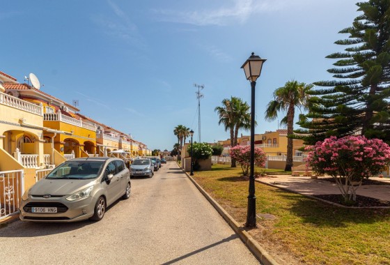 Wiederverkauf - Reihenhaus -
Orihuela Costa - La Regia