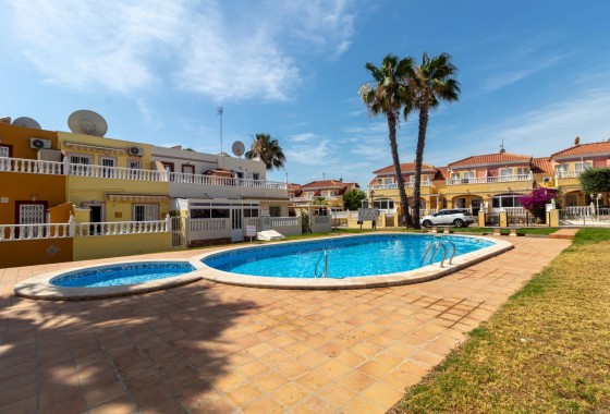 Wiederverkauf - Reihenhaus -
Orihuela Costa - La Regia