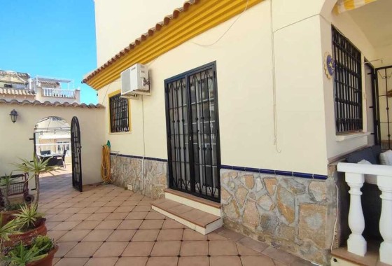 Venta - Adosado -
Playa Flamenca