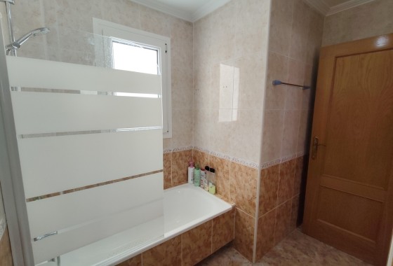 Sprzedaż - Apartament / Mieszkanie -
Cabo Roig