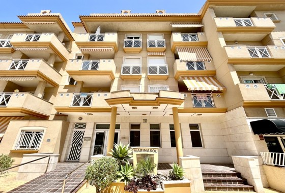 Sprzedaż - Apartament / Mieszkanie -
Cabo Roig