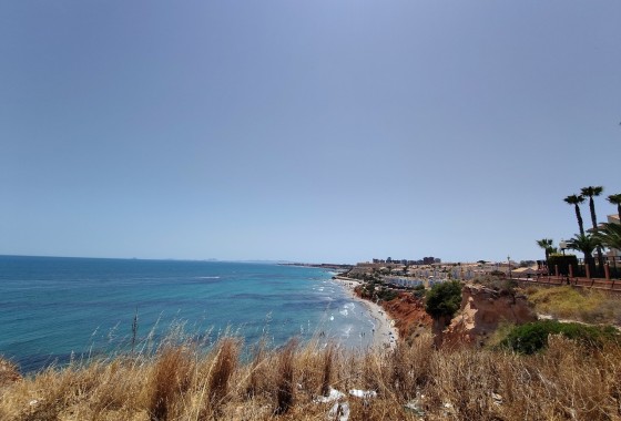 Sprzedaż - Apartament / Mieszkanie -
Cabo Roig