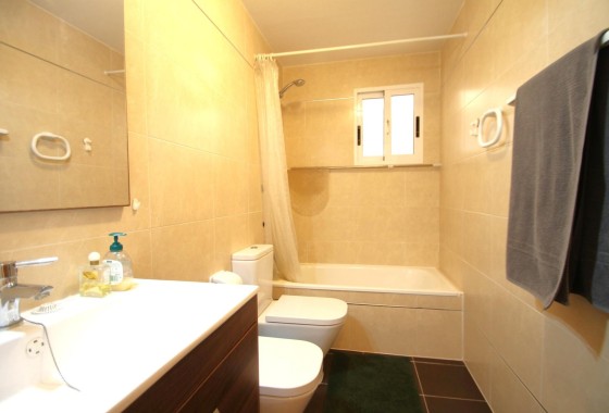 Wiederverkauf - Wohnung / Apartment -
Torrevieja - El molino
