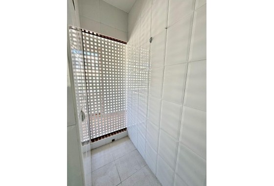 Wiederverkauf - Wohnung / Apartment -
Villajoyosa - Cala Villajoyosa