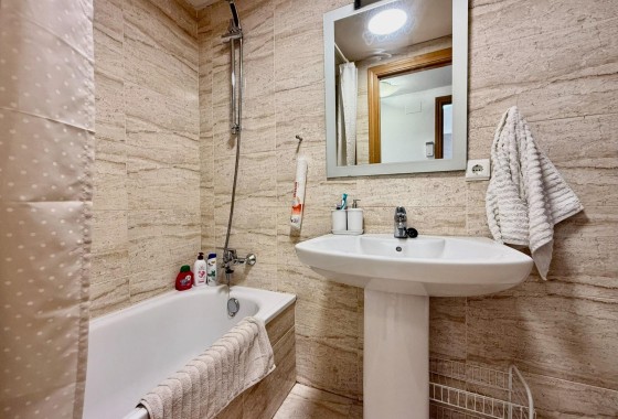 Wiederverkauf - Wohnung / Apartment -
Villajoyosa - Cala Villajoyosa