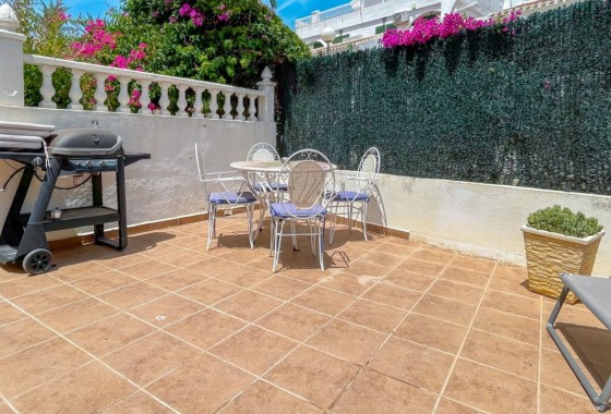 Venta - Adosado -
Orihuela Costa - La Rioja