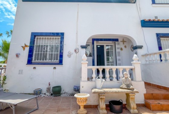 Venta - Adosado -
Orihuela Costa - La Rioja
