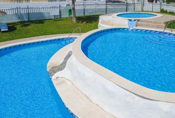 Venta - Adosado -
Orihuela Costa - La Rioja