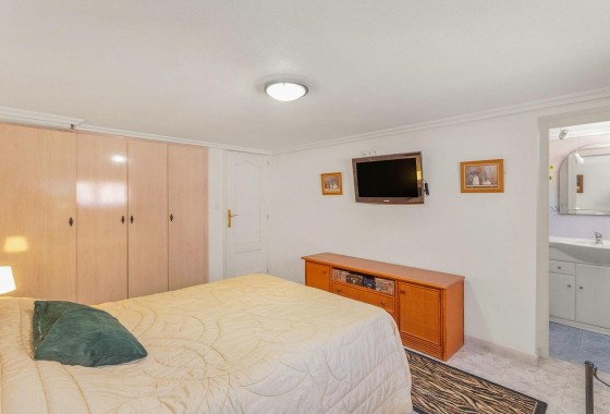 Herverkoop - Vrijstaande Villa -
Torrevieja - Los Balcones