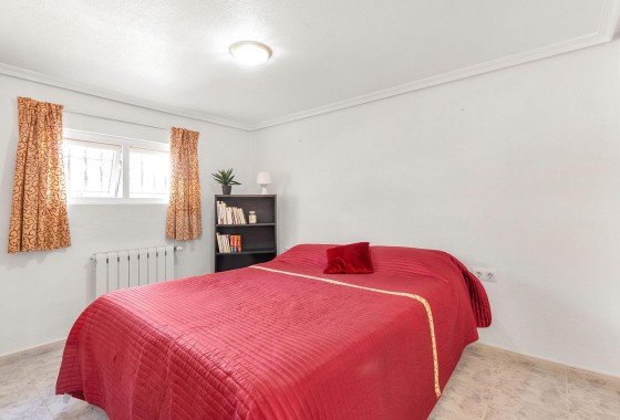 Herverkoop - Vrijstaande Villa -
Torrevieja - Los Balcones