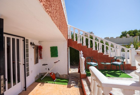 Herverkoop - Vrijstaande Villa -
Torrevieja - Los Balcones