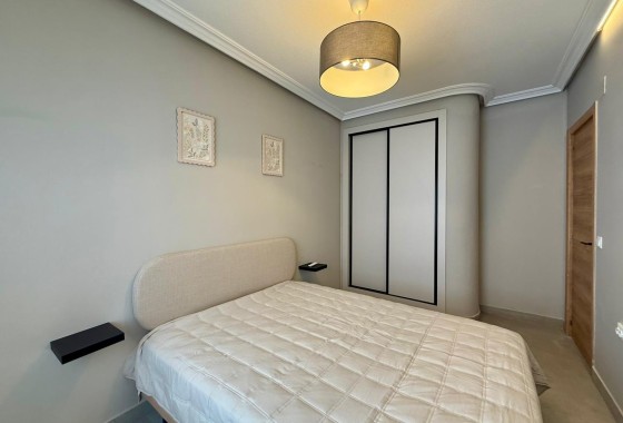Venta - Apartamento / Piso -
Torrevieja - Playa del Cura
